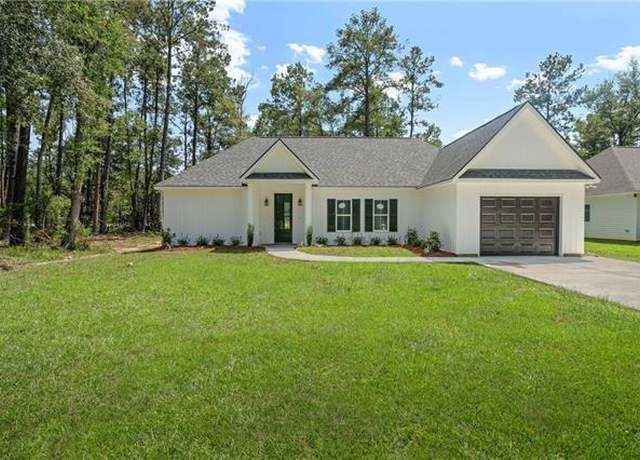 Property at 14344 Lake Tahoe Dr, Covington, LA 70433, 3 beds, 2 baths