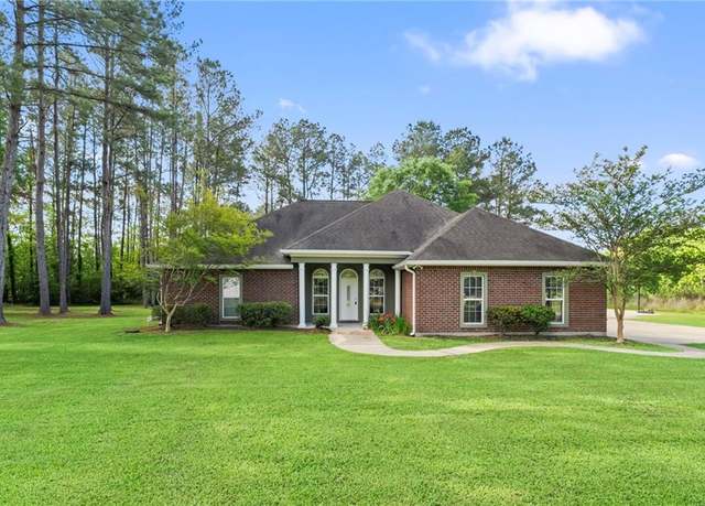 Property at 16330 Ridgel Rd, Tickfaw, LA 70466, 3 beds, 2.5 baths