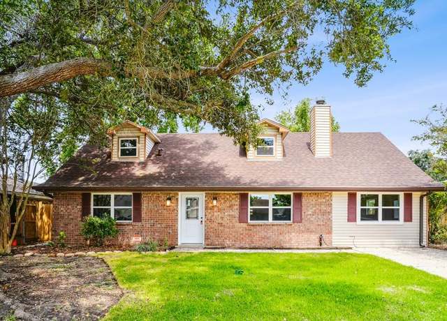 Property at 2604 Buccaneer Dr, Marrero, LA 70072, 3 beds, 2.5 baths