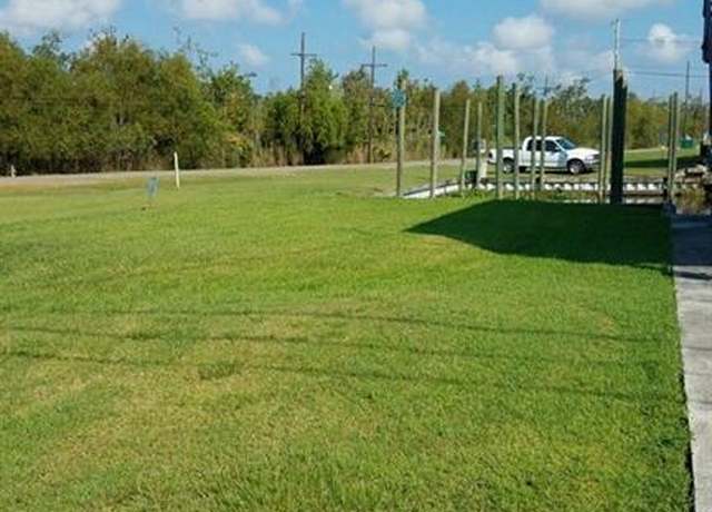 Property at 4990 Kaylee Ln, Barataria, LA 70036