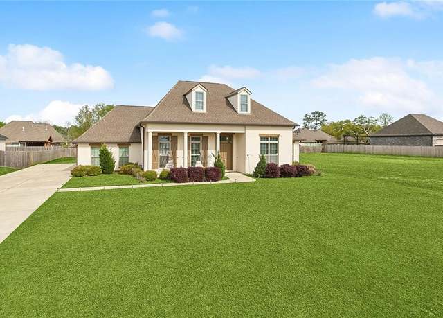 Property at 531 N Caleb Dr, Slidell, LA 70461, 4 beds, 3 baths
