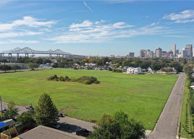 Property at 1211 Eliza St, New Orleans, LA 70114