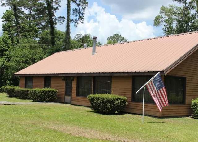 Property at 29488 Henry White Rd, Albany, LA 70711, 3 beds, 2 baths