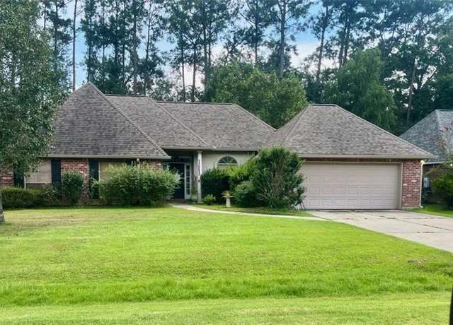 Property at 357 Highland Oaks, Madisonville, LA 70447, 3 beds, 2 baths