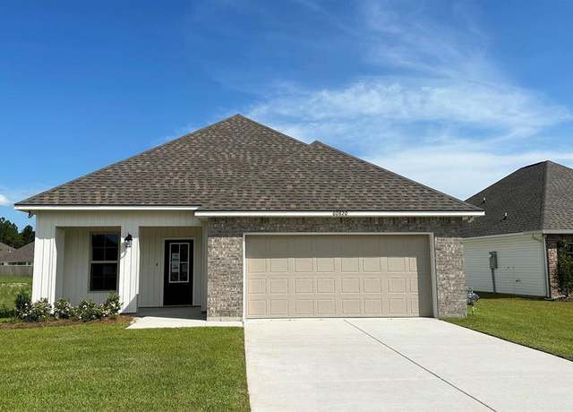 Property at 60820 Fairfax Dr, Lacombe, LA 70445, 3 beds, 2 baths