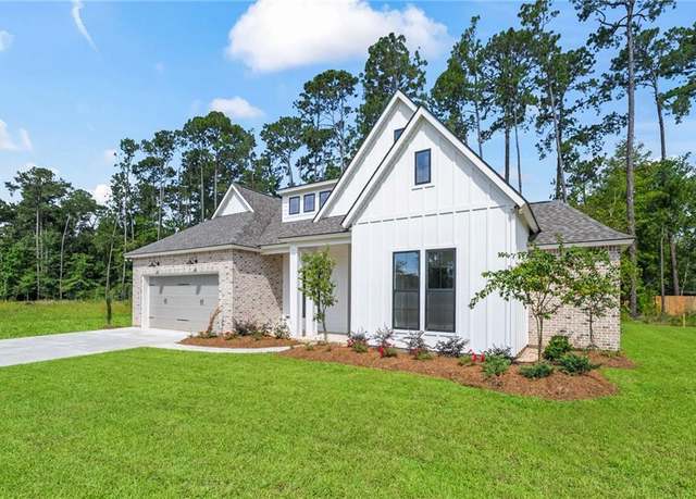 Property at 4141 Endor Loop, Mandeville, LA 70448, 4 beds, 2.5 baths