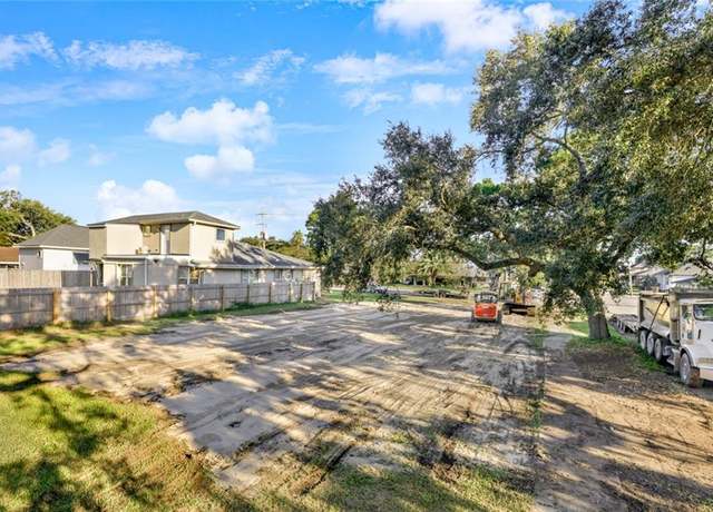 Property at 1664 Filmore Ave, New Orleans, LA 70122
