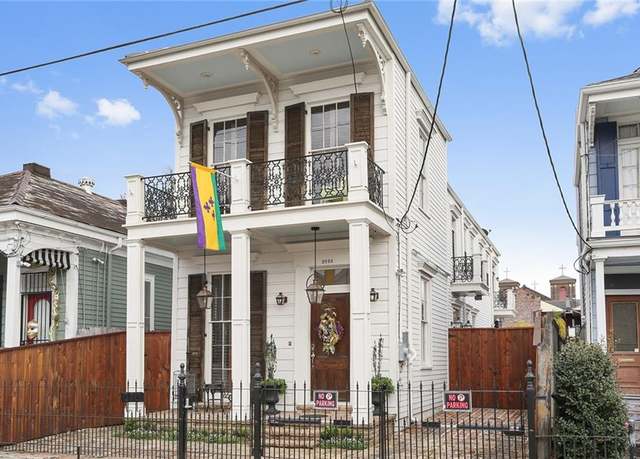 Property at 2026 Camp St, New Orleans, LA 70130, 4 beds, 3.5 baths