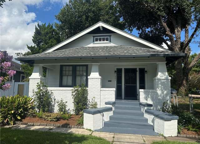 Property at 1401 Jefferson St, Gretna, LA 70053, 3 beds, 1 bath