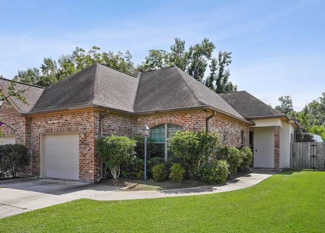 Property at 816 Decatur St, Ponchatoula, LA 70454, 6 beds, 4 baths
