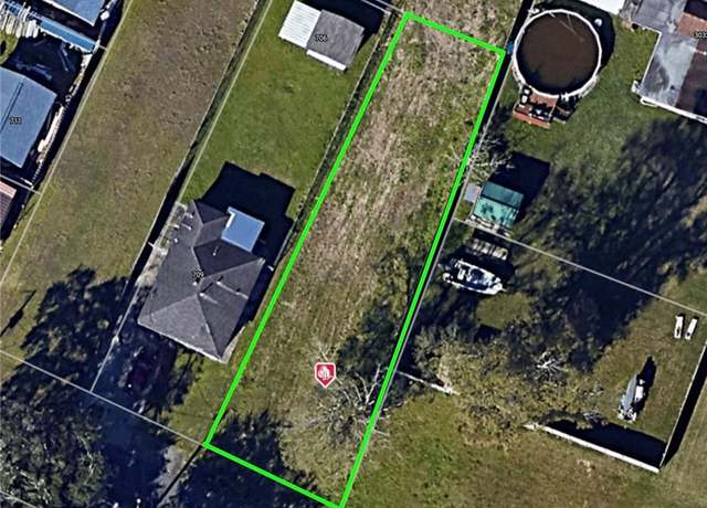 Property at 707 N Claiborne St, Chalmette, LA 70043