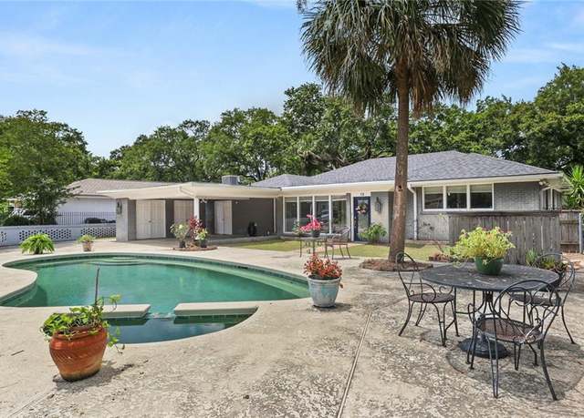 Property at 19 Rail St, New Orleans, LA 70124, 3 beds, 2 baths