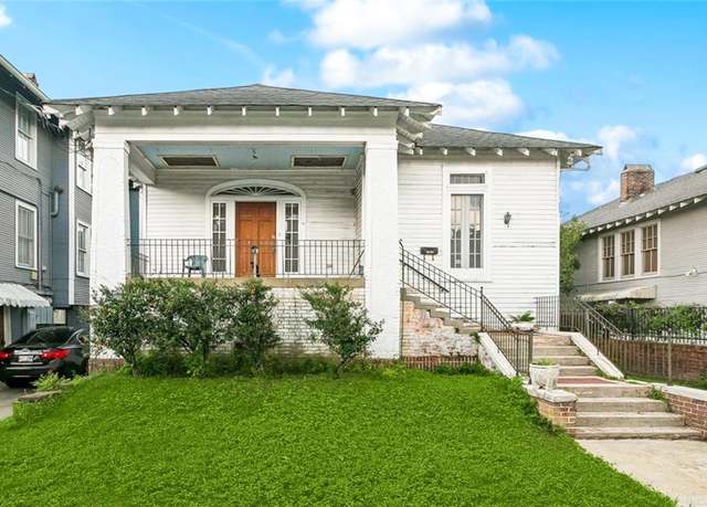 Property at 5326 Prytania St, New Orleans, LA 70115, 3 beds, 2 baths
