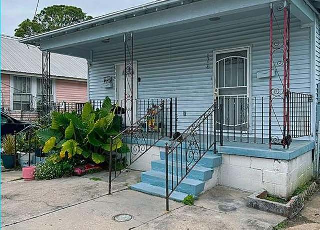 Property at 1726-28 28 Lesseps St, New Orleans, LA 70117, 4 beds, 4 baths