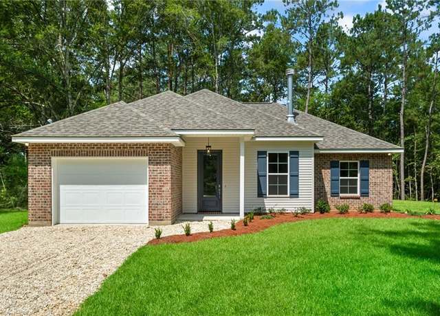 Property at 75396 Henderson Rd, Covington, LA 70435, 3 beds, 2 baths