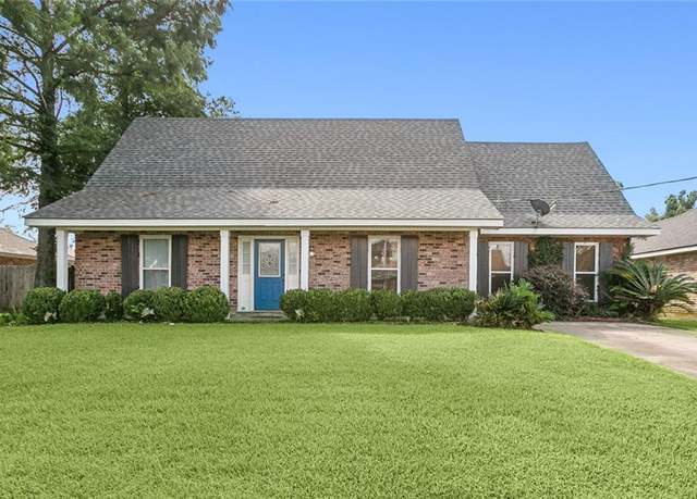 Property at 505 Monsanto Ave, Luling, LA 70070, 3 beds, 2.5 baths