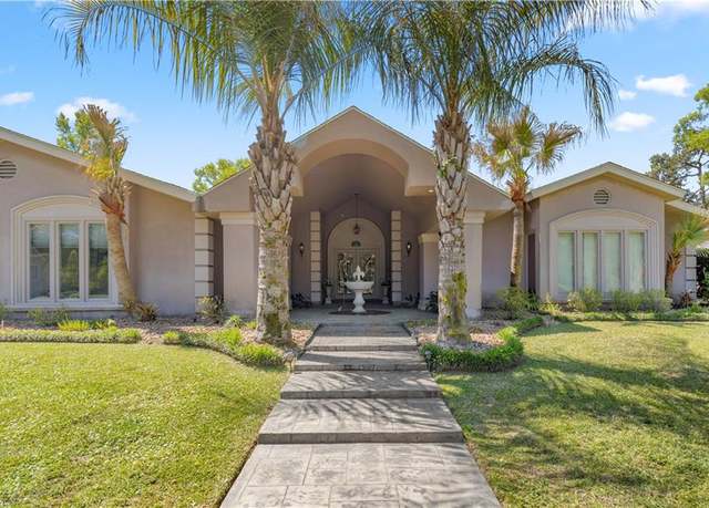 Property at 17239 Three Rivers Rd, Covington, LA 70435, 4 beds, 4 baths