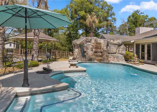 Property at 17239 Three Rivers Rd, Covington, LA 70435, 4 beds, 4 baths