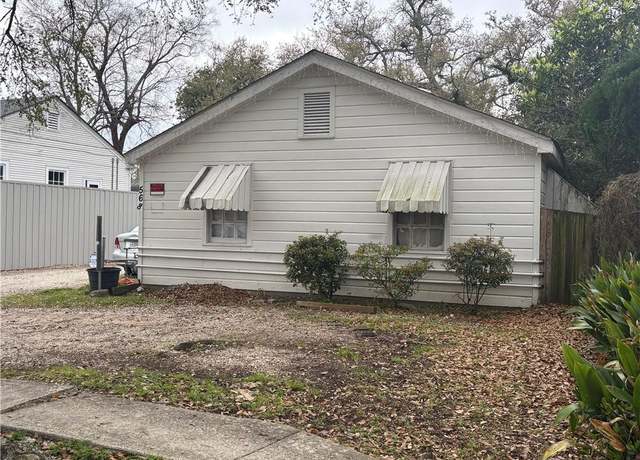 Property at 568 Central Ave, Jefferson, LA 70121, 6 beds, 3 baths