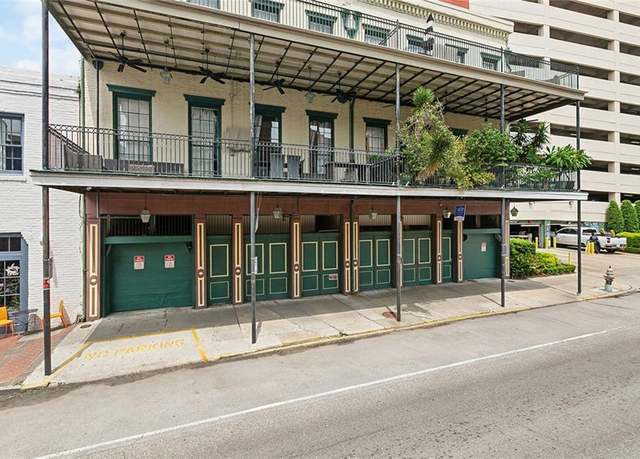 Property at 633 Tchoupitoulas St #4, New Orleans, LA 70130, 1 bed, 1 bath