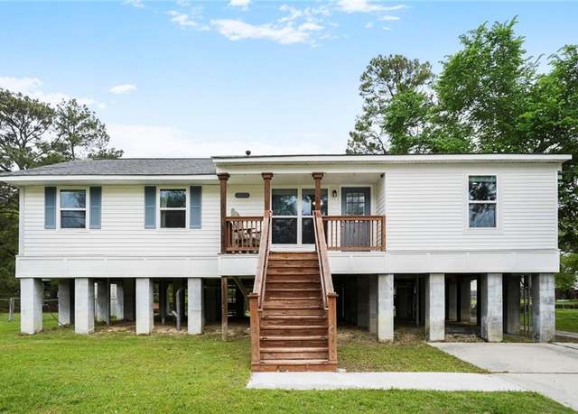 Property at 2955 Camellia Dr, Slidell, LA 70458, 3 beds, 2 baths