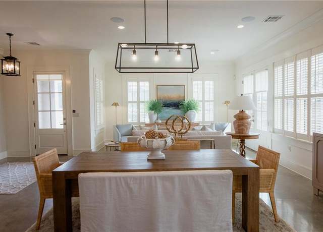Property at 700 Cottage Ln, Covington, LA 70433, 3 beds, 3.5 baths