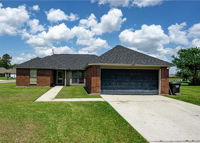 Property at 11257 Abbey Ln, Denham Springs, LA 70726, 3 beds, 2 baths