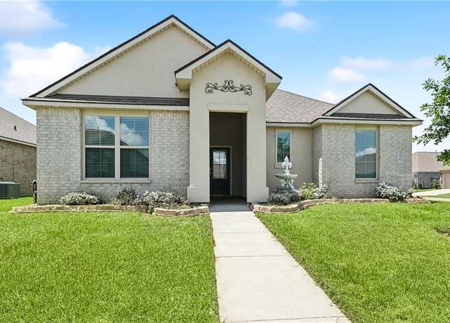 Property at 4429 Marais River Dr, Slidell, LA 70461, 3 beds, 2 baths