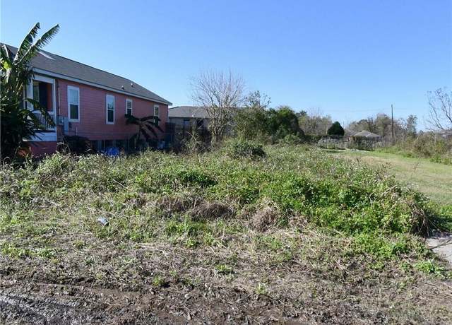 Property at 1910 Andry St, New Orleans, LA 70117