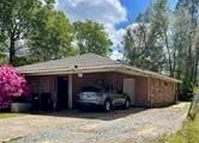 Property at 100, 101, 128 Clinton Ct, Hammond, LA 70401, 8 beds, 4 baths