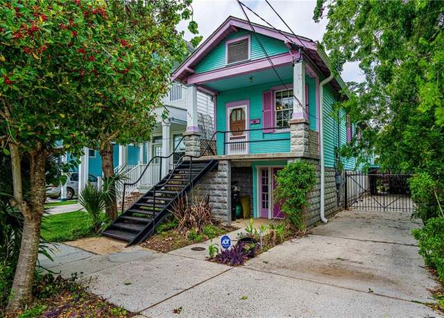 Property at 621 David St, New Orleans, LA 70119, 2 beds, 2 baths