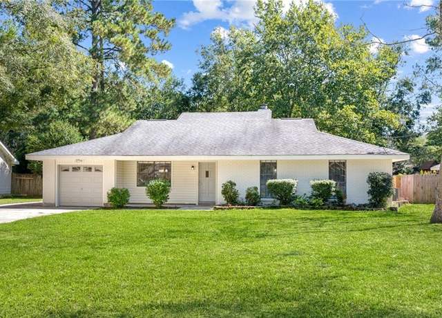 Property at 139 Highland Dr, Mandeville, LA 70471, 4 beds, 2.5 baths