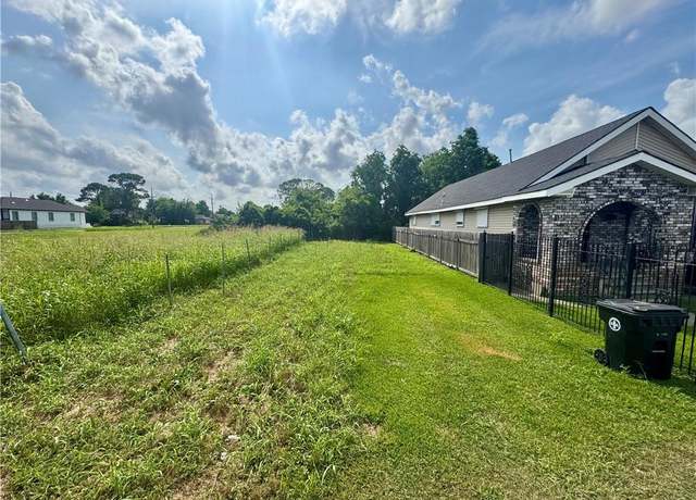 Property at 1522 Delery St, New Orleans, LA 70117
