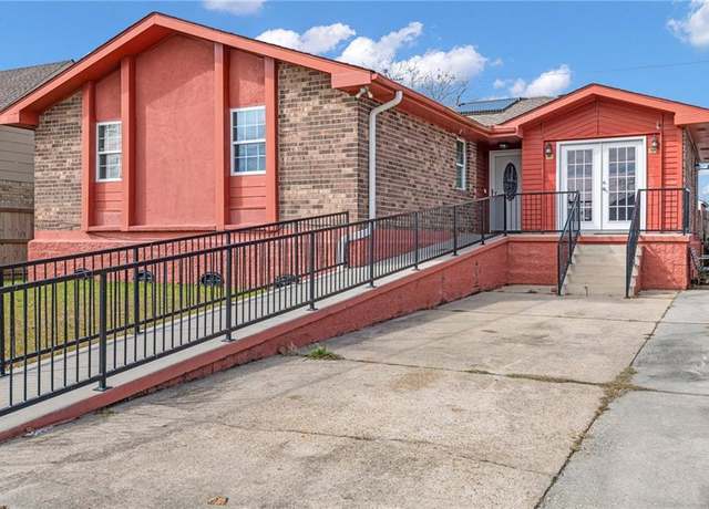 Property at 2705 Concordia Dr, La Place, LA 70068, 3 beds, 2 baths