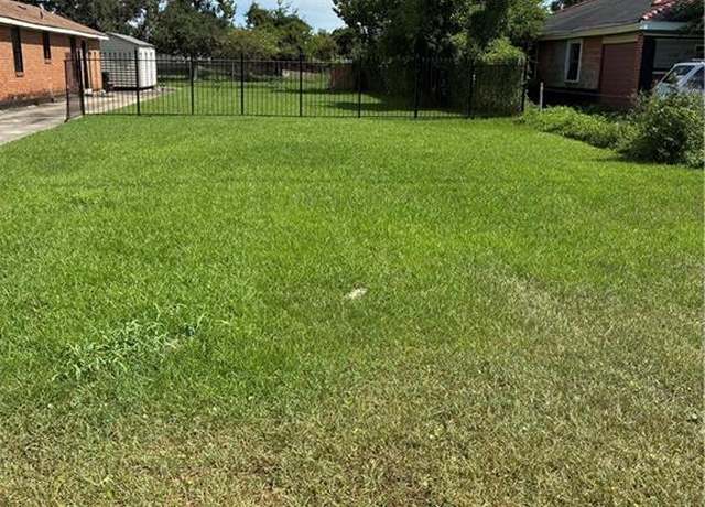 Property at 10922 Curran St, New Orleans, LA 70127