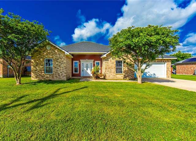 Property at 10436 East Park Ave, Houma, LA 70363, 3 beds, 2 baths