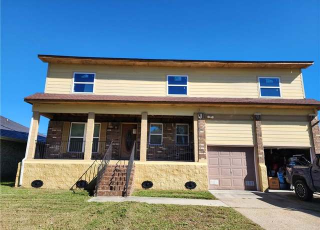 Property at 527 N Marlin Ct, Gretna, LA 70056, 5 beds, 3.5 baths