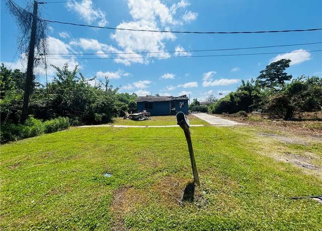 Property at 2423 Elmwood Park Dr, New Orleans, LA 70114