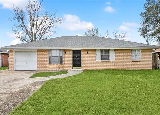 Property at 392 Barton Ave, Luling, LA 70070, 3 beds, 2 baths