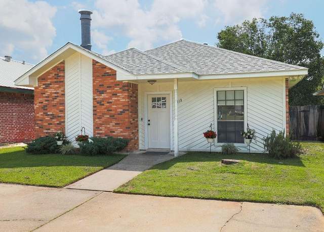 Property at 1113 Rose Meadow Loop, Slidell, LA 70460, 3 beds, 2 baths