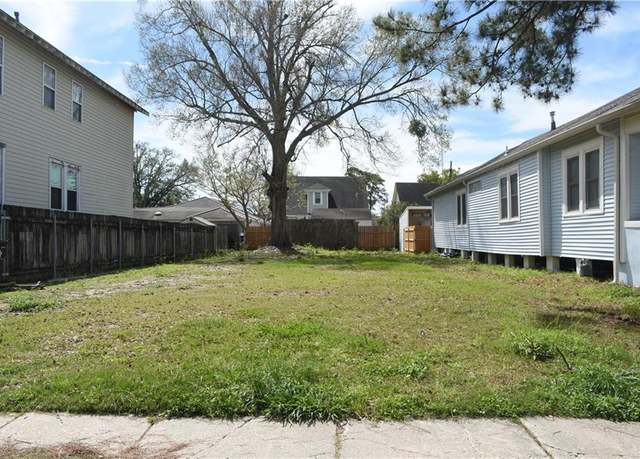Property at 824-26 Louque Pl, New Orleans, LA 70124