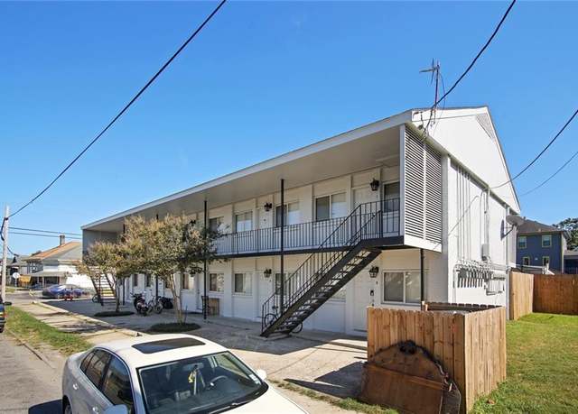 Property at 3300 Baronne St, New Orleans, LA 70115, 10 beds, 10 baths