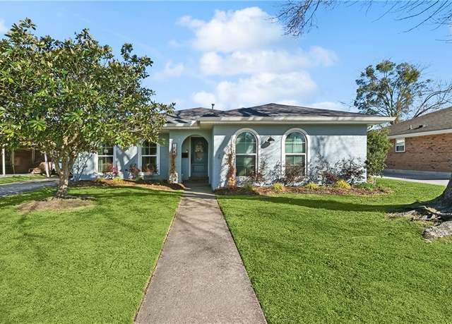 Property at 155 Sedgefield Dr, Harahan, LA 70123, 4 beds, 2 baths