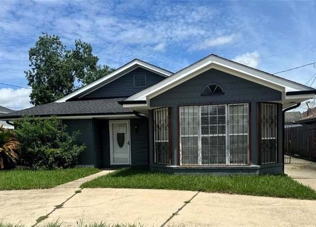 Property at 2424 Colonial Blvd, Violet, LA 70092, 3 beds, 2 baths