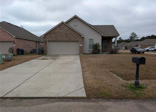 Property at 75673 Sylvia Dr, Covington, LA 70435, 4 beds, 2 baths