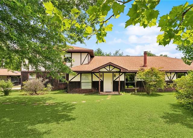 Property at 402 Orleans Ave, Folsom, LA 70437, 6 beds, 3.5 baths