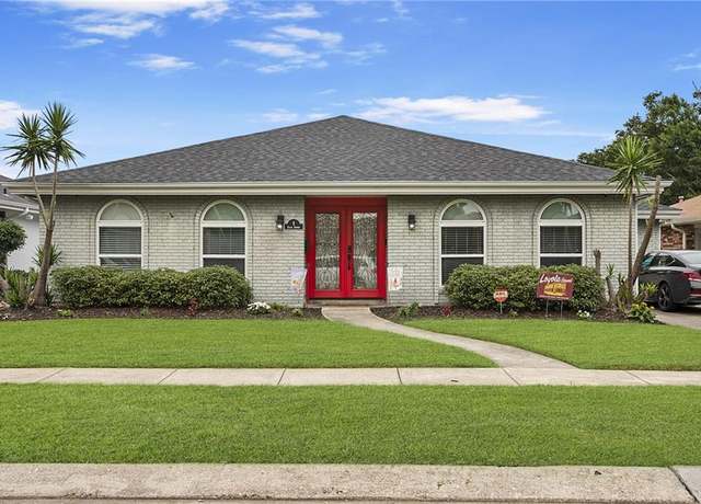 Property at 8 Gelpi Ave, Kenner, LA 70065, 3 beds, 2 baths