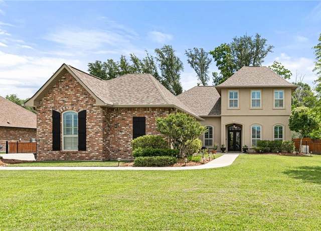 Property at 259 Saw Grass Loop, Covington, LA 70435, 5 beds, 3 baths