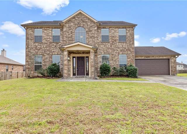 Property at 9512 Sweet Bay Ln, Waggaman, LA 70094, 4 beds, 2.5 baths