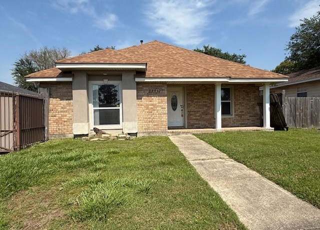 Property at 13337 Curran Rd, New Orleans, LA 70128, 3 beds, 2 baths